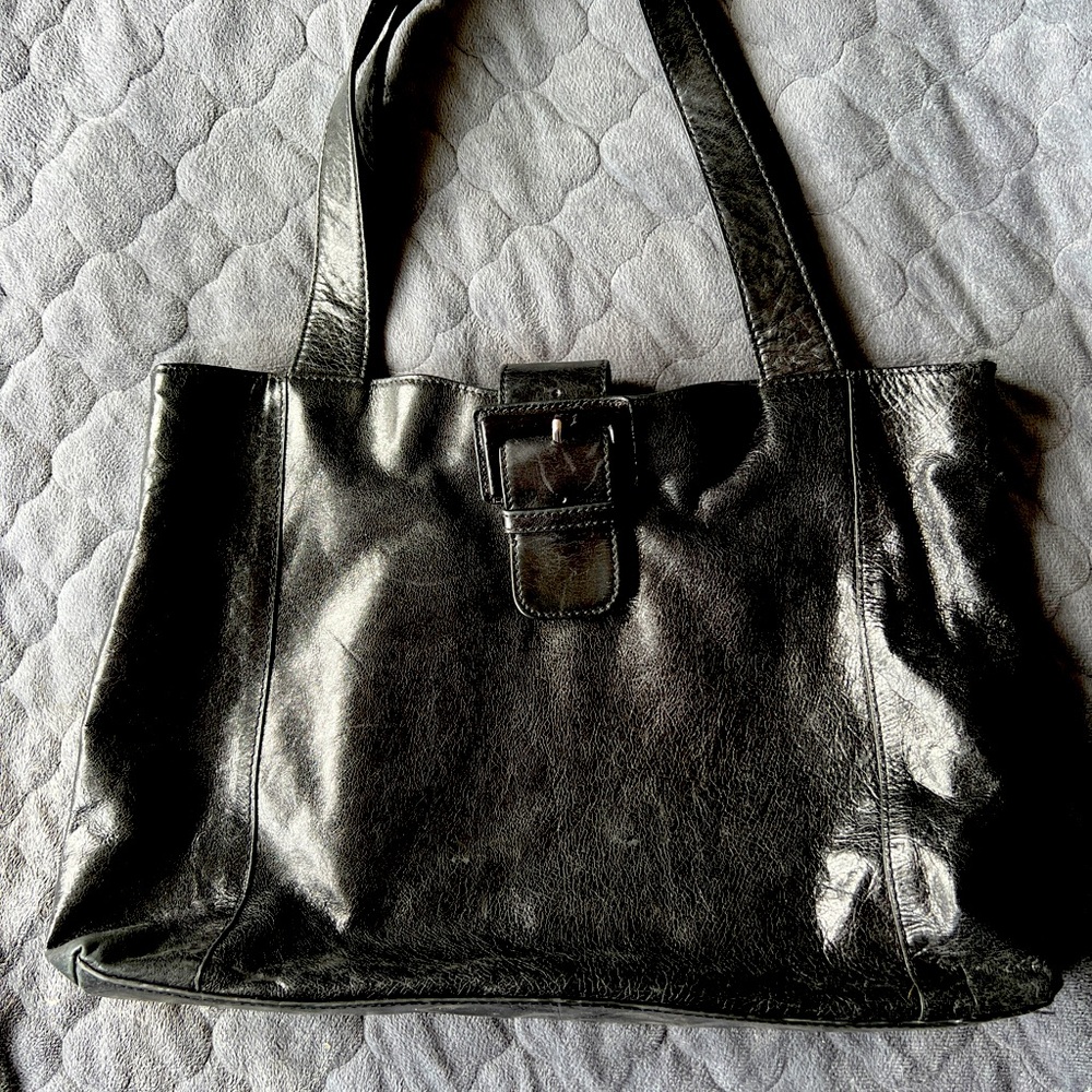 Hobo Black Leather Shoulder Bag